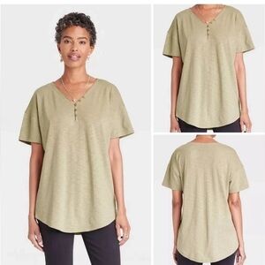 KNOX ROSE NWT vneck with buttons short sleeve olive green oversized small 19”ptp